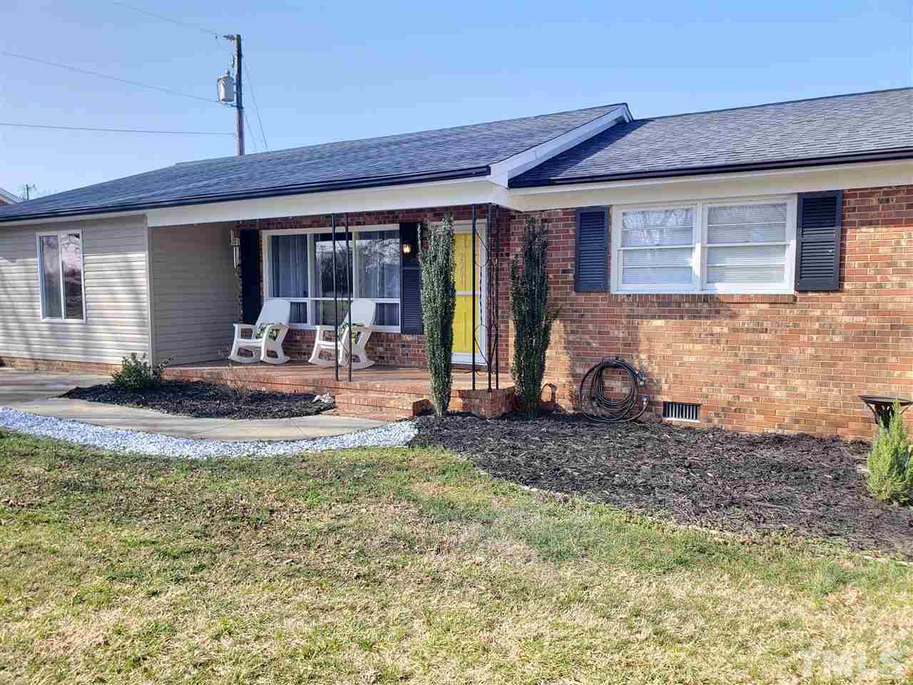 2204 Carolina Road Burlington, NC 27217 - Photo 1 of 30 Gallery Image 1