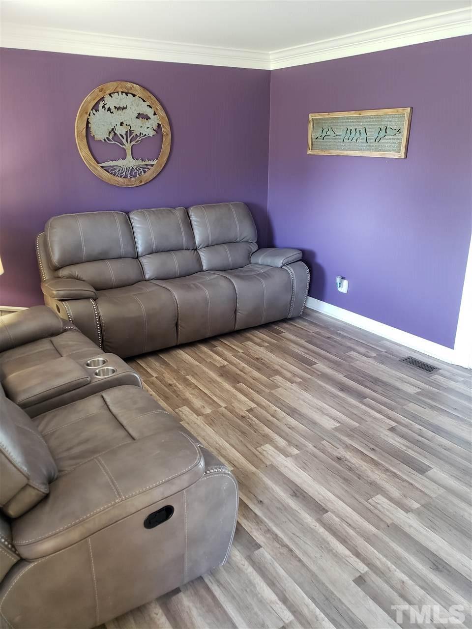2204 Carolina Road Burlington, NC 27217 - Photo 3 of 30 Gallery Image 3