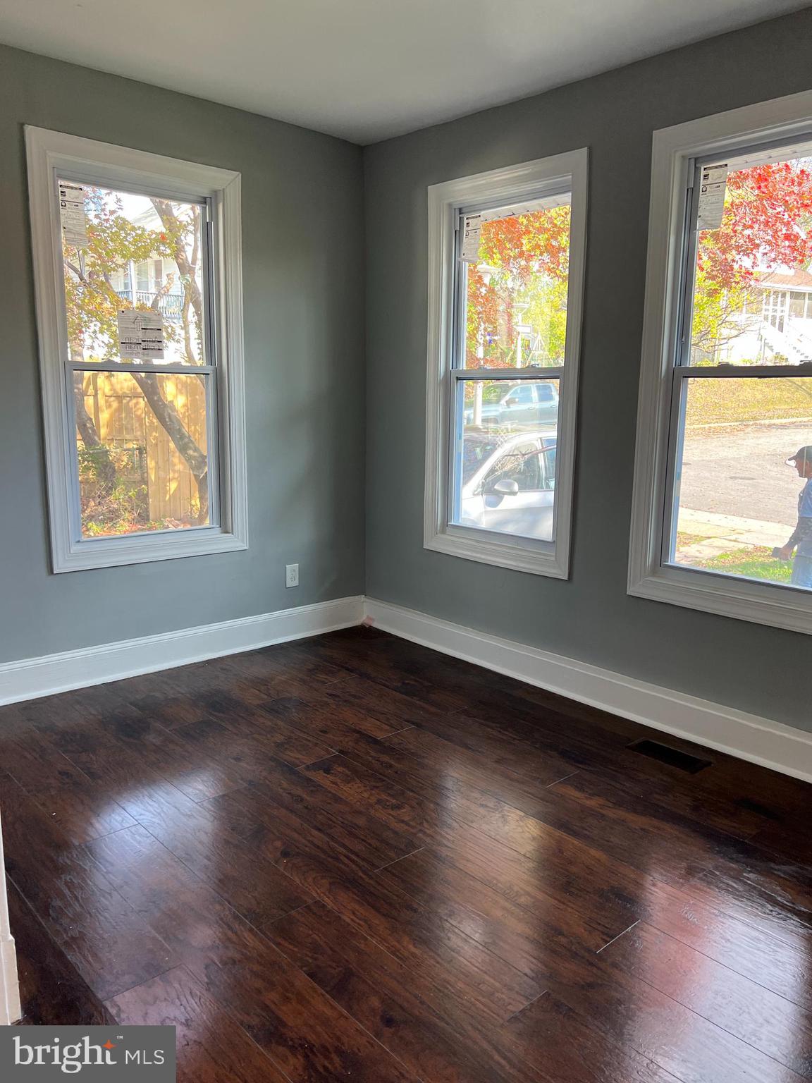5006 Ross Road Baltimore, MD 21214 - Photo 10 of 37 Gallery Image 10