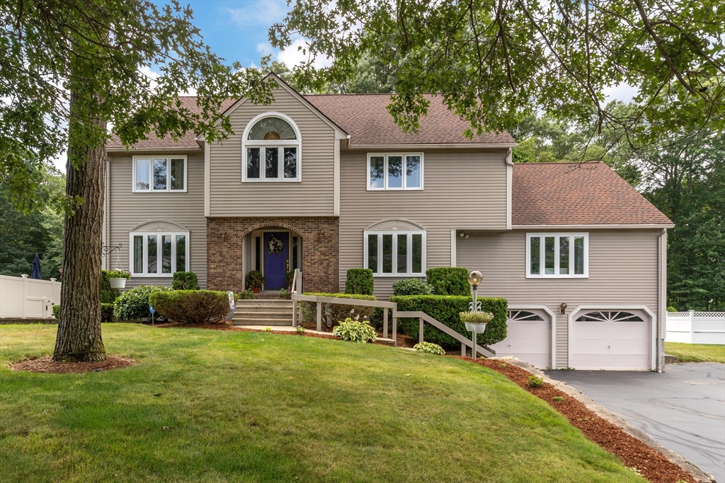 47 Woodridge Road Milford, MA 01757 - Photo 1 of 29 Gallery Image 1