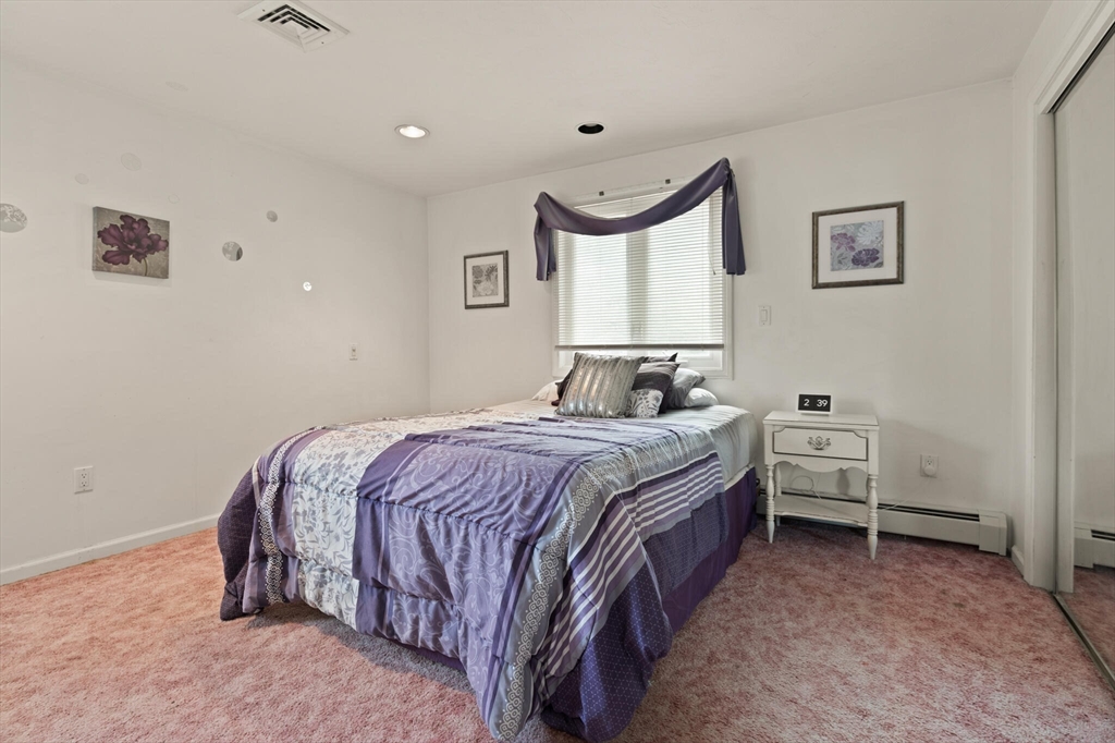 47 Woodridge Road Milford, MA 01757 - Photo 24 of 29 Gallery Image 24