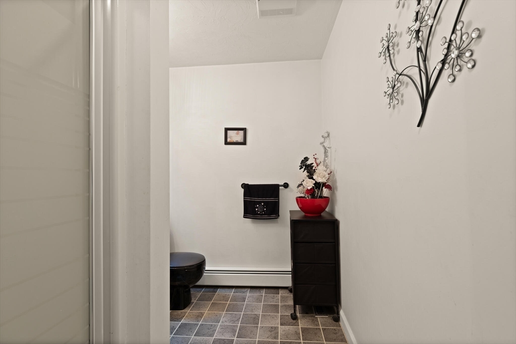 47 Woodridge Road Milford, MA 01757 - Photo 26 of 29 Gallery Image 26