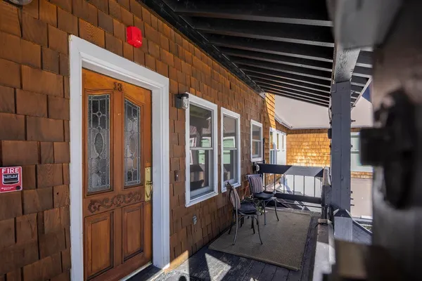 $355,000 | 21501 Donner Pass Road, Unit 13, Soda Springs, CA 95728