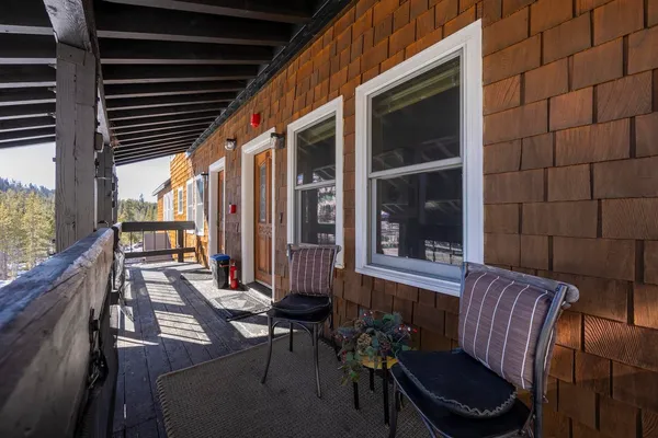 $355,000 | 21501 Donner Pass Road, Unit 13, Soda Springs, CA 95728