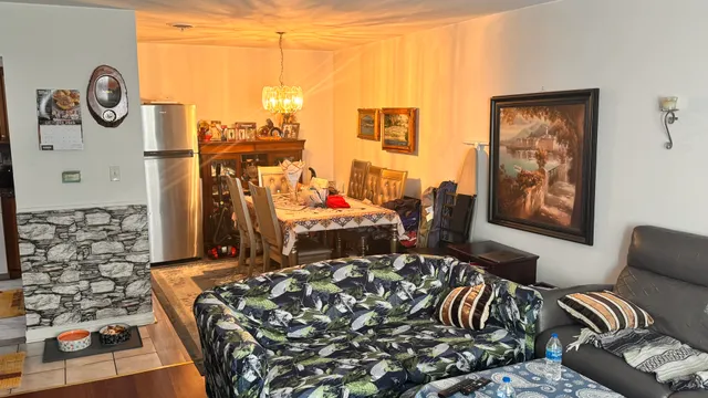 $239,900 | 6220 North Ridge Avenue, Unit S203, Chicago, IL 60660