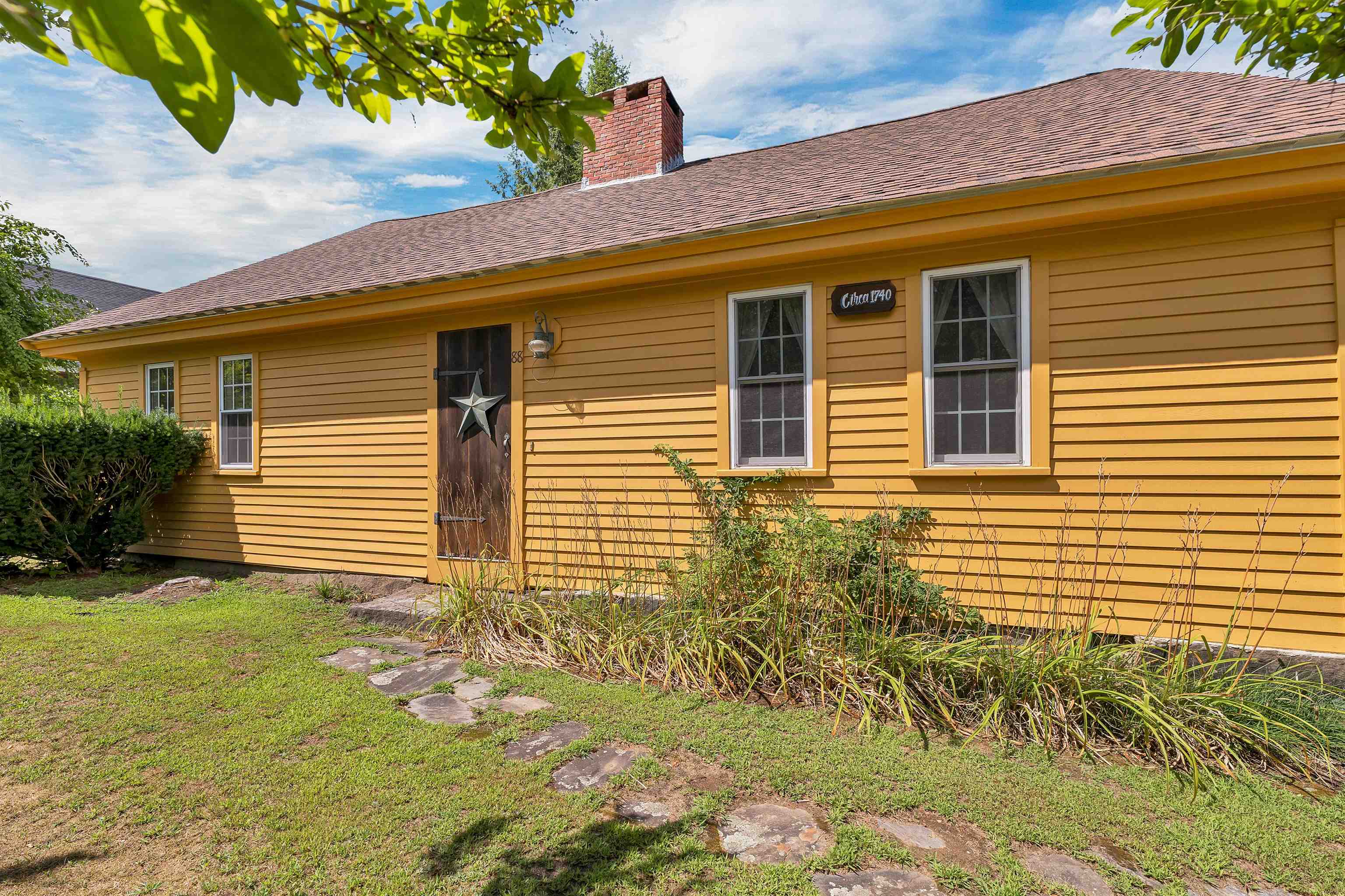 88 Harriman Hill Road Raymond, NH 03077 - Photo 3 of 47 Gallery Image 3