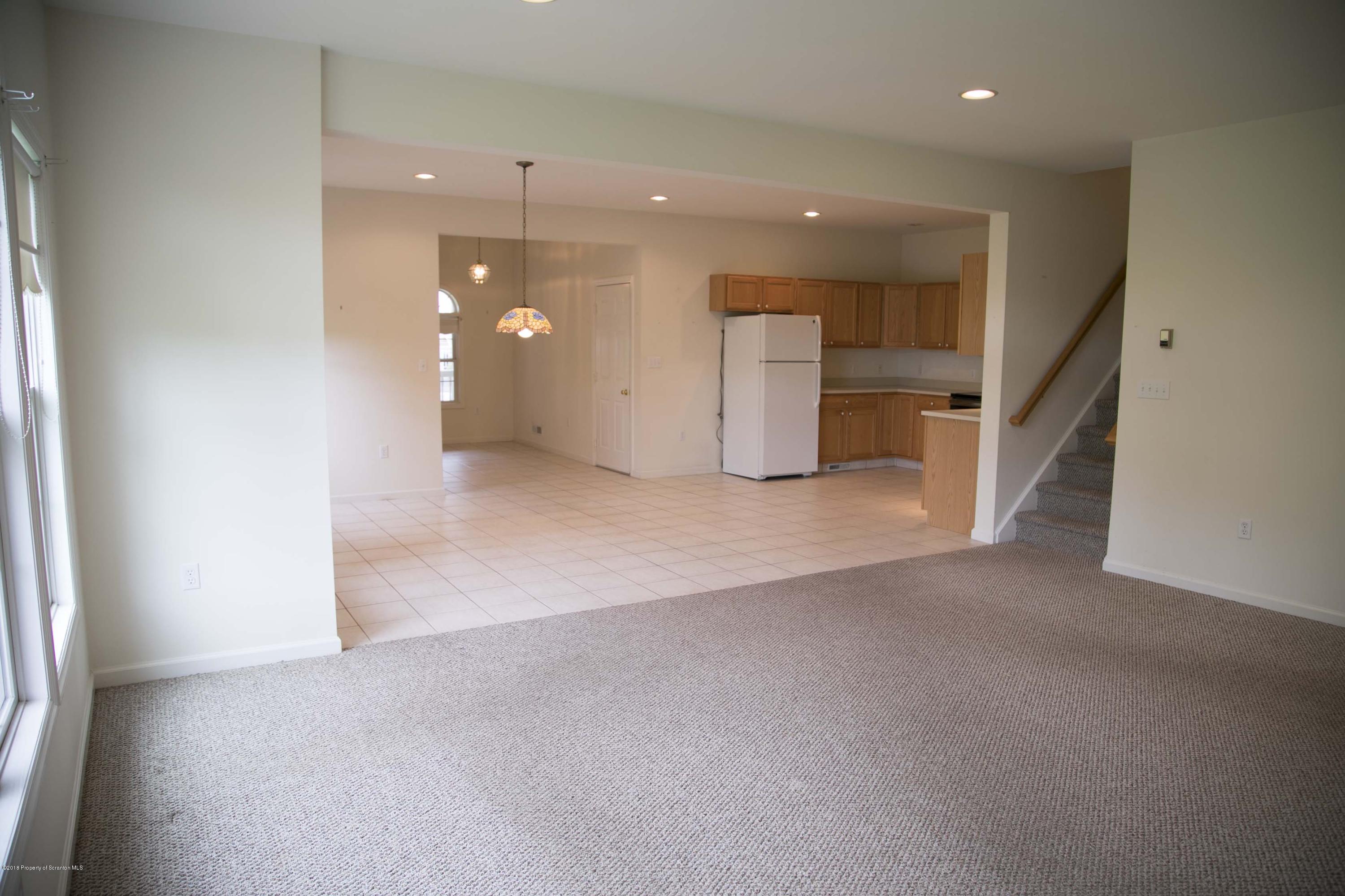 17 Waterford Road Clarks Summit, PA 18411 - Photo 11 of 31 Gallery Image 11