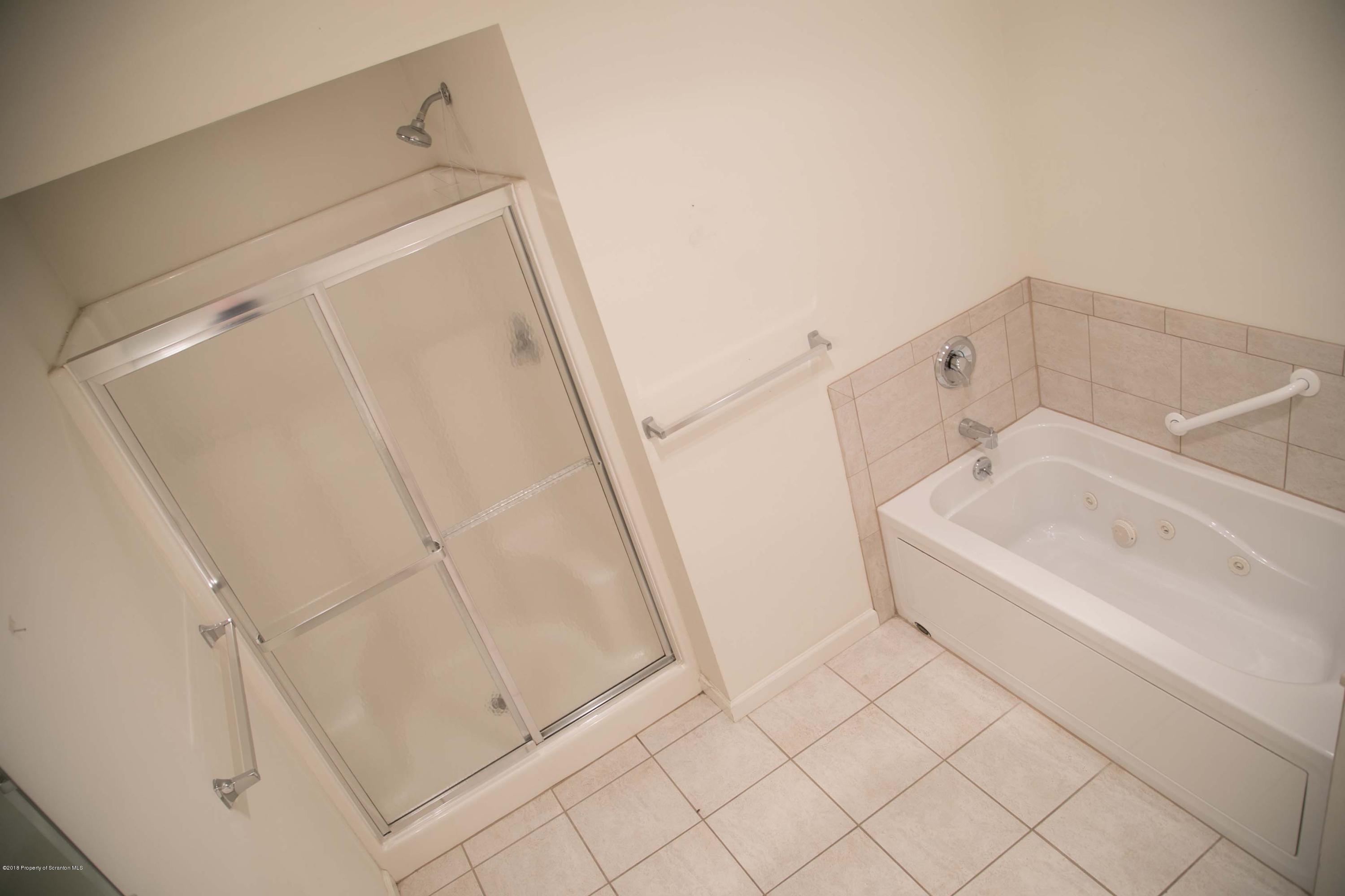 17 Waterford Road Clarks Summit, PA 18411 - Photo 17 of 31 Gallery Image 17