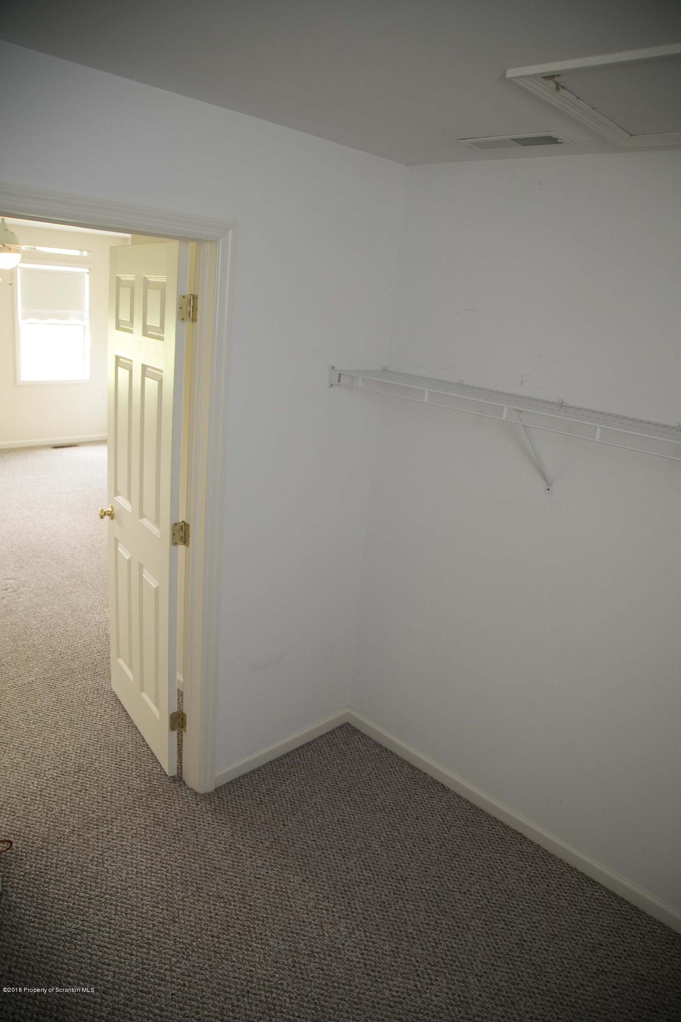 17 Waterford Road Clarks Summit, PA 18411 - Photo 26 of 31 Gallery Image 26