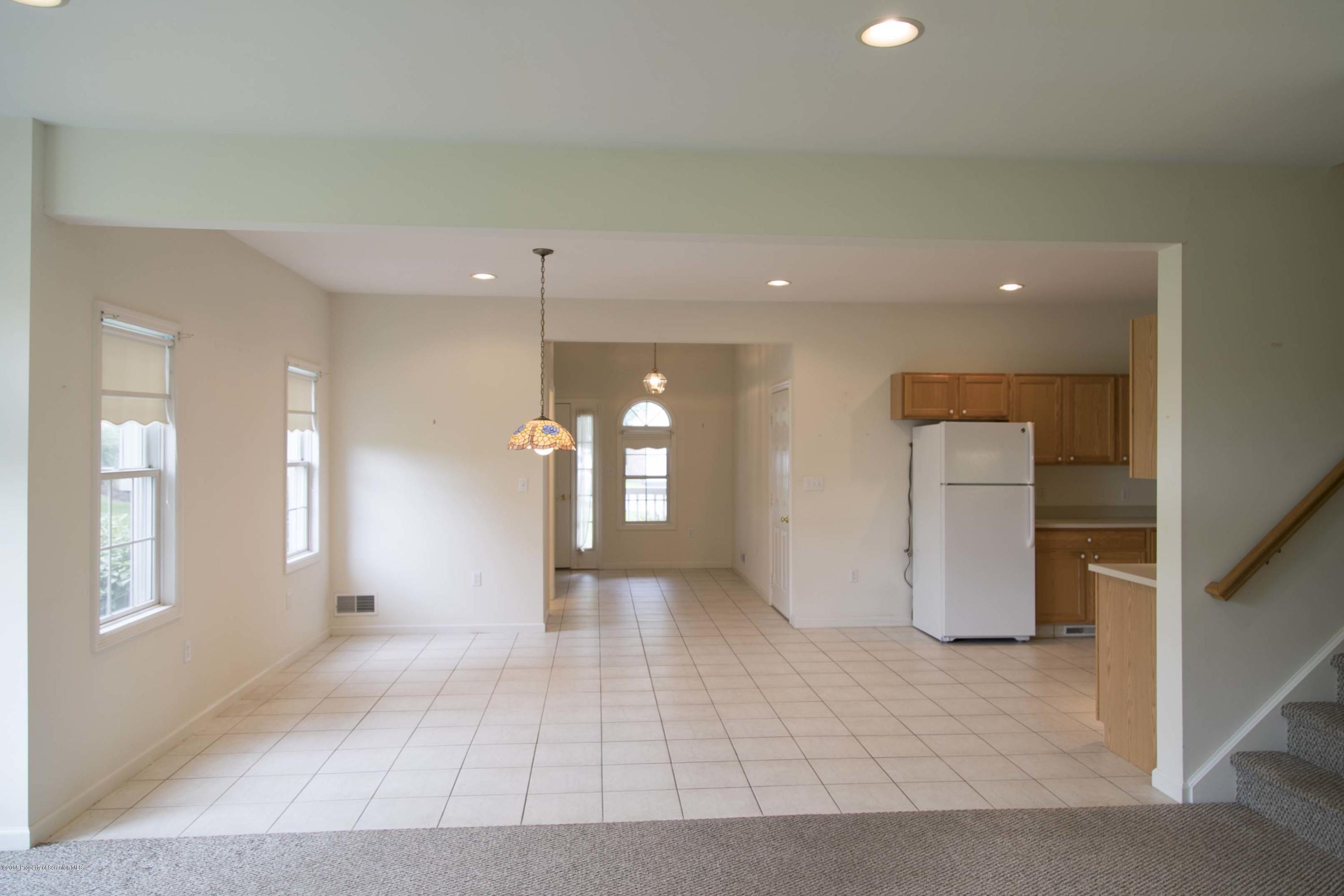 17 Waterford Road Clarks Summit, PA 18411 - Photo 6 of 31 Gallery Image 6