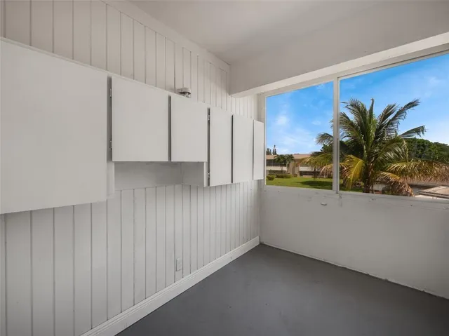 $126,000 | 315 Circle Drive South, Unit 201, Boynton Beach, FL 33435