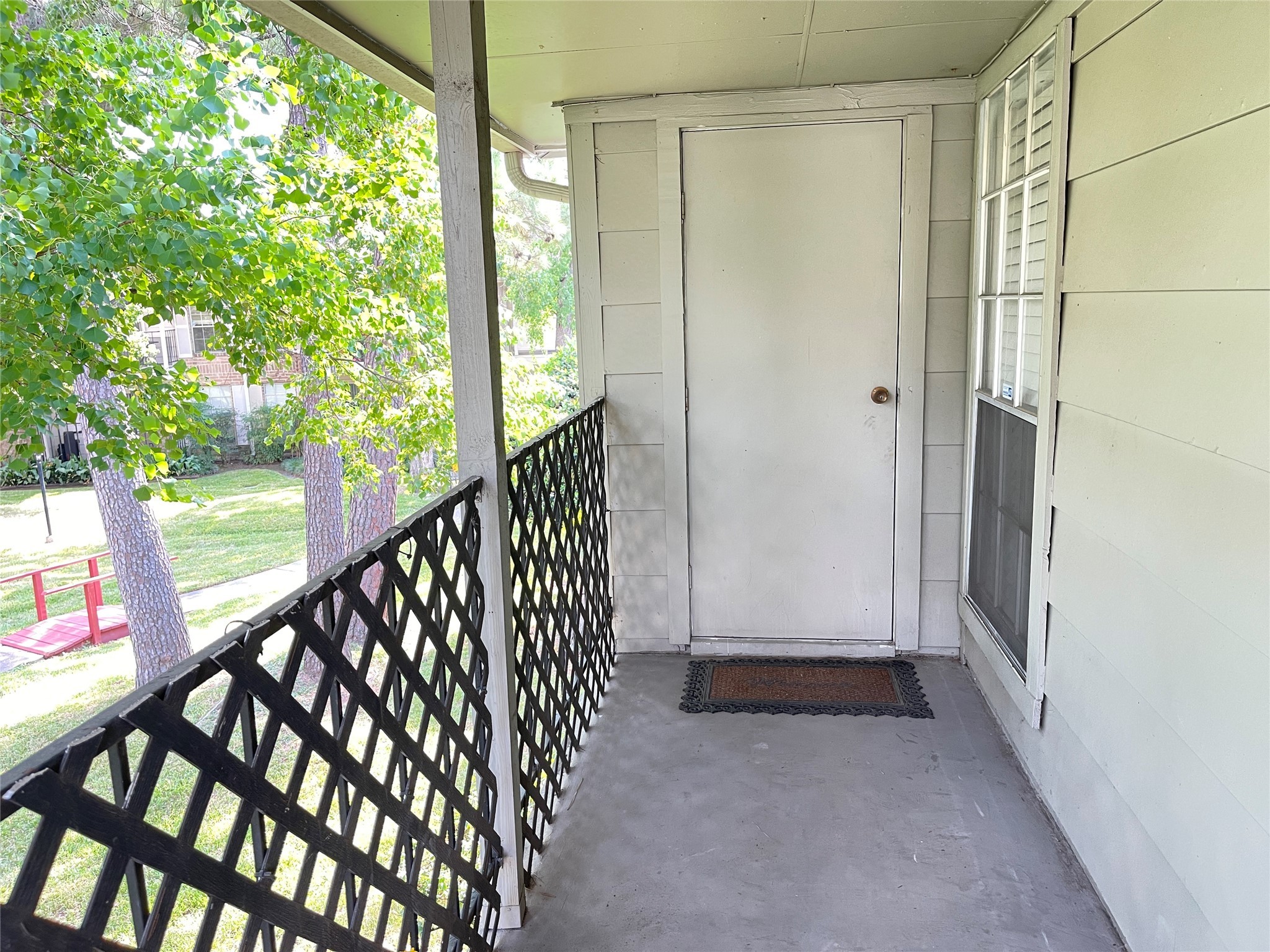 2800 Jeanetta Street, Unit 2204 Houston, TX 77063 - Photo 20 of 28 a view of entryway with wooden floor and stairs