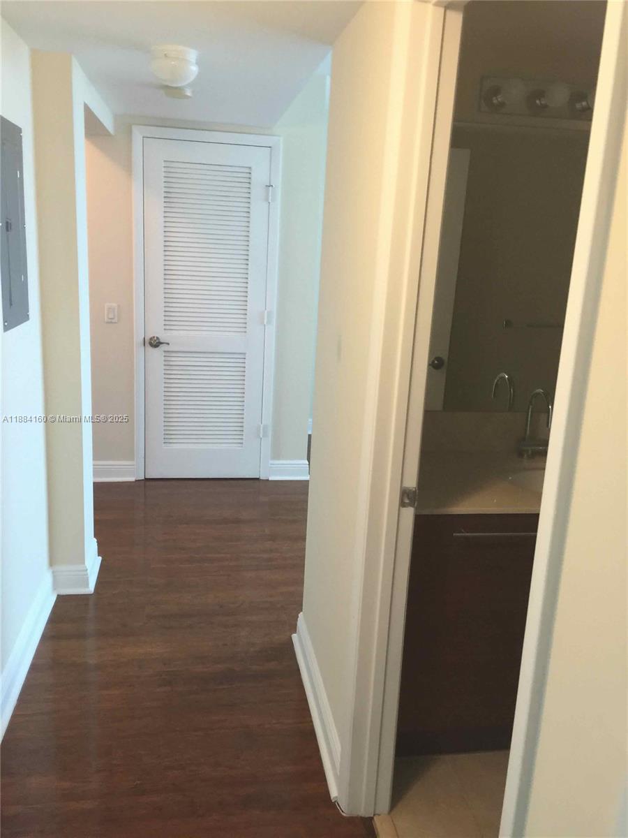 2641 North Flamingo Road, Unit 1705N Sunrise, FL 33323 - Photo 12 of 56