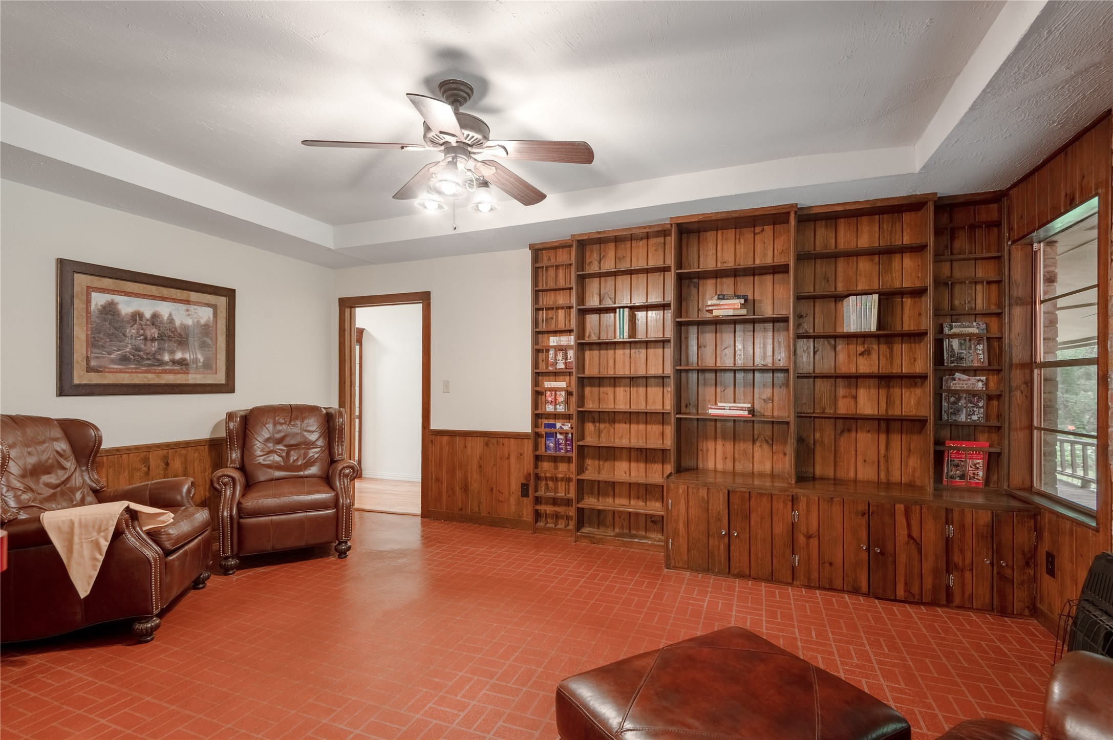 118 Pine Ridge Lane Huntsville, TX 77340 - Photo 15 of 36