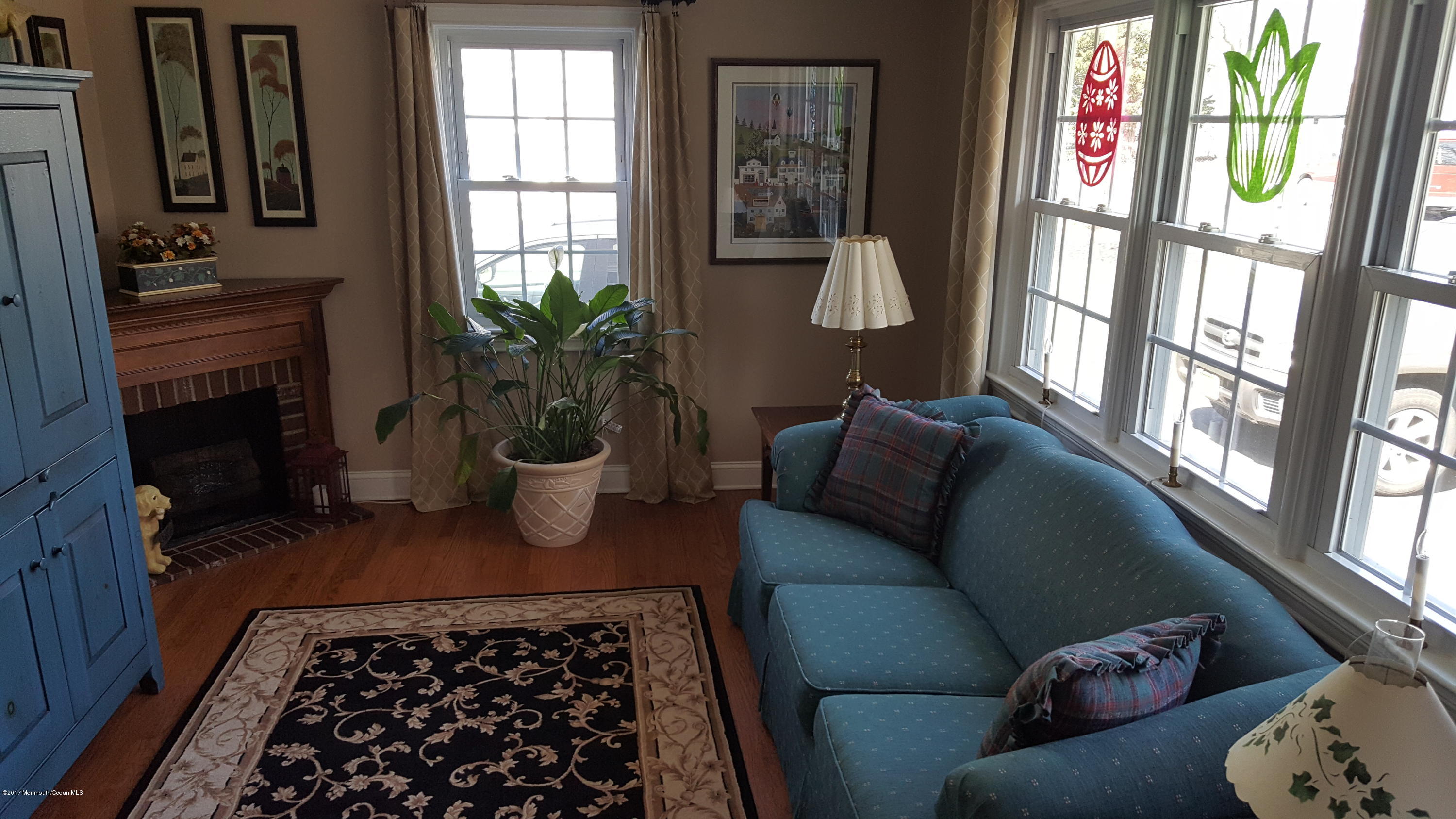 2214 Kenneth Road Point Pleasant, NJ 08742 - Photo 5 of 24 living rm on kenneth 3