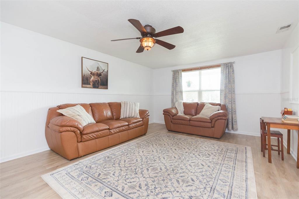 37411 Phelps Road Zephyrhills, FL 33541 - Photo 14 of 65 Gallery Image 14