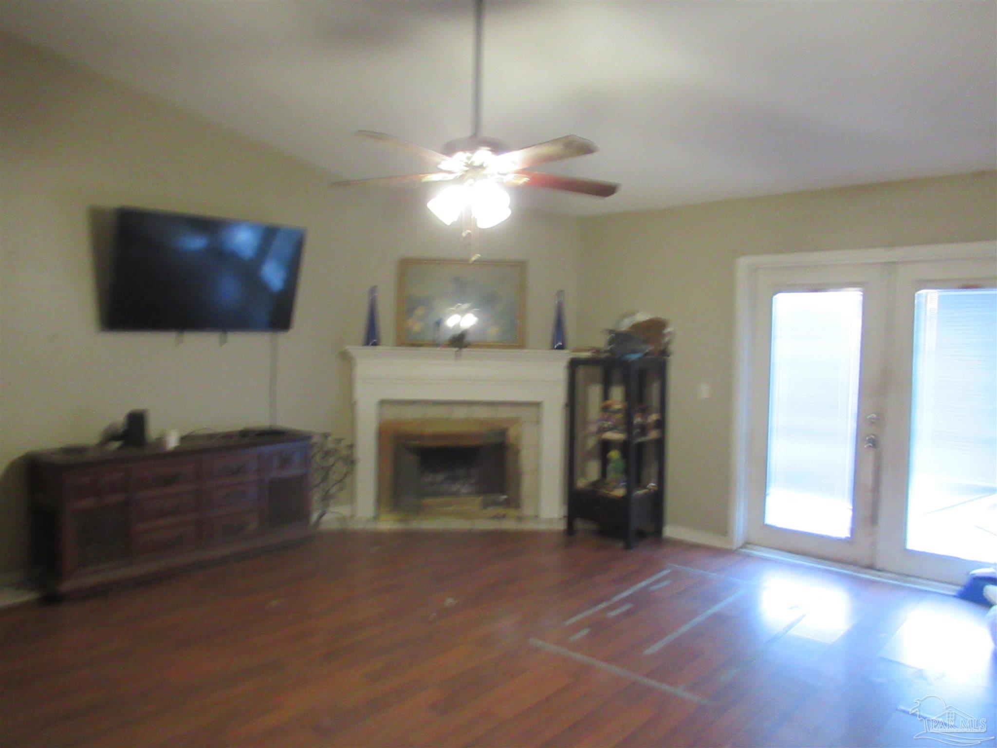 830 Merlin Terrace Pensacola, FL 32506 - Photo 4 of 12