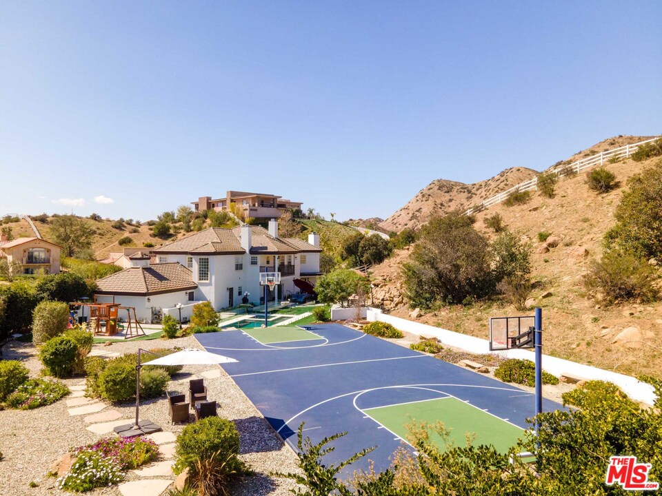 129 Saddlebow Road Bell Canyon, CA 91307 - Photo 21 of 39