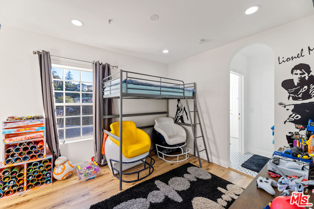 129 Saddlebow Road Bell Canyon, CA 91307 - Photo 30 of 39 a room with lots of stuff and toys