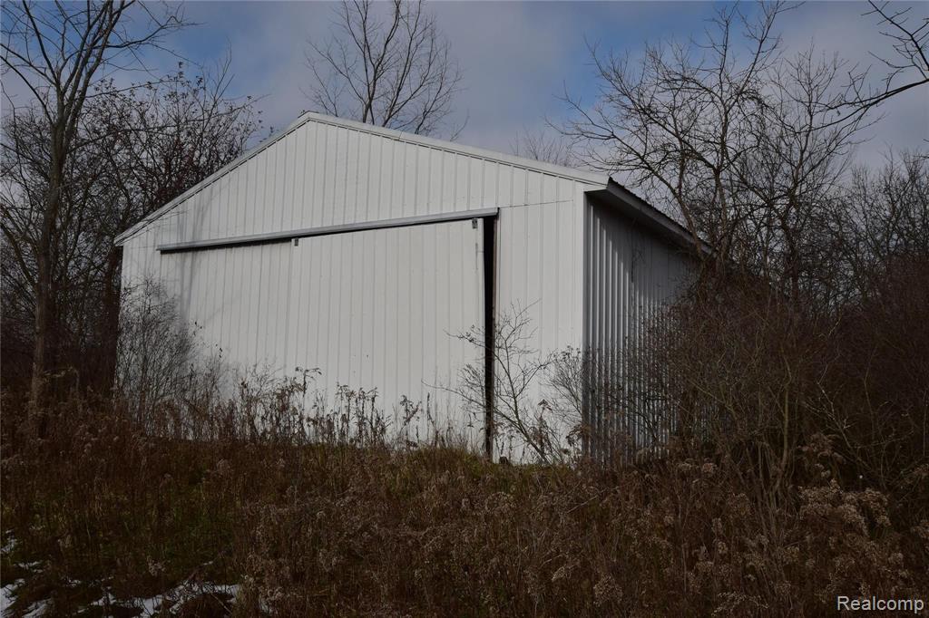 4062 West Frances Road Clio, MI 48420 - Photo 5 of 13