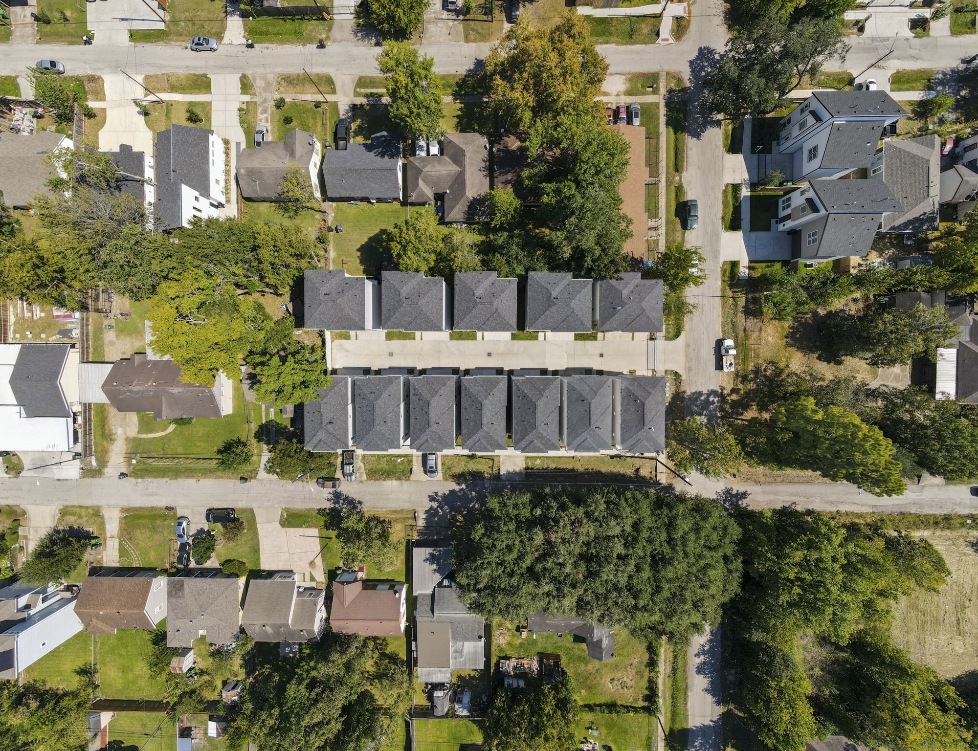 4017 Ward Street Houston, TX 77021 - Photo 38 of 45 Beautiful overhead shot capturing the community layout