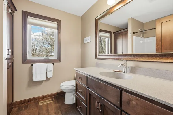 $1,925,000 | 11033 North Shore Drive, Spicer, MN 56288