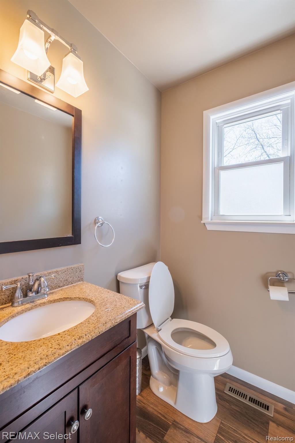 5502 Copley Square Road Grand Blanc, MI 48439 - Photo 11 of 37 Gallery Image 11
