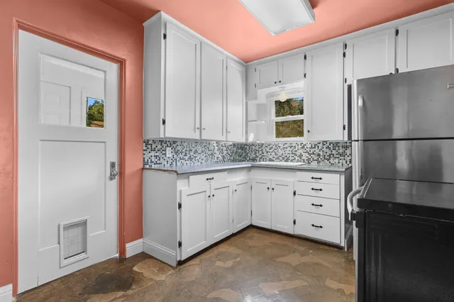 $415,000 | 1259-1261 Magnolia Avenue, Redding, CA 96001