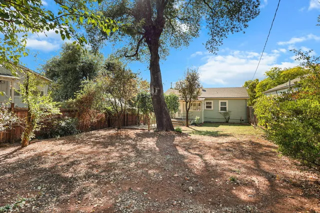 $415,000 | 1259-1261 Magnolia Avenue, Redding, CA 96001