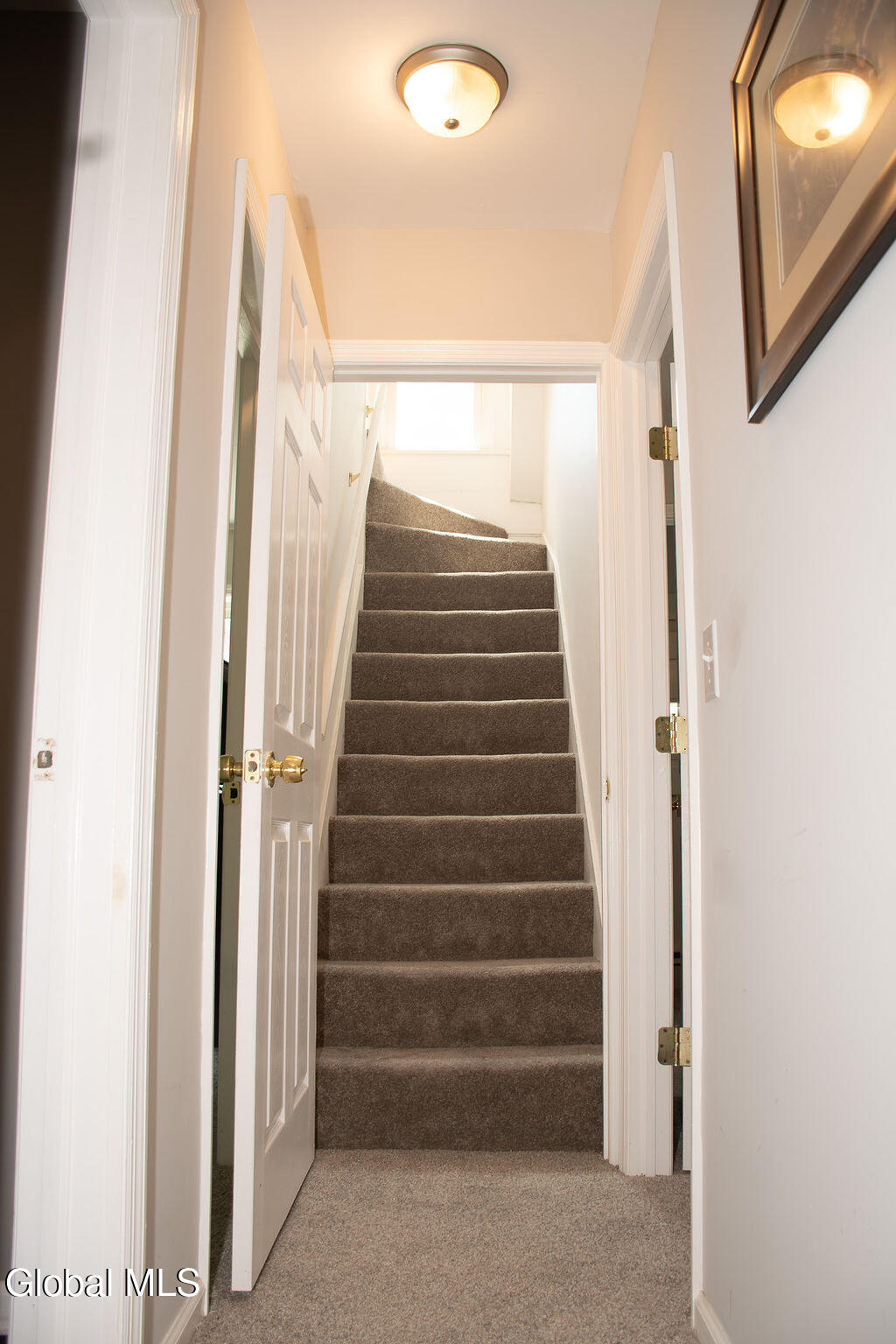 150 Clayton Road Schenectady, NY 12304 - Photo 15 of 22 DSC_8201