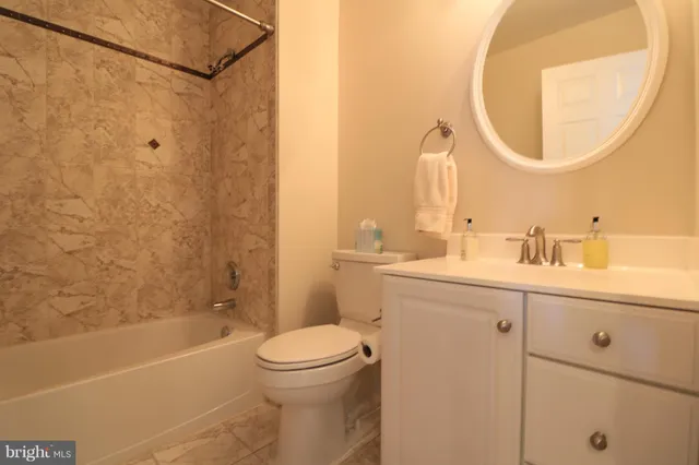 a view of walk in closet