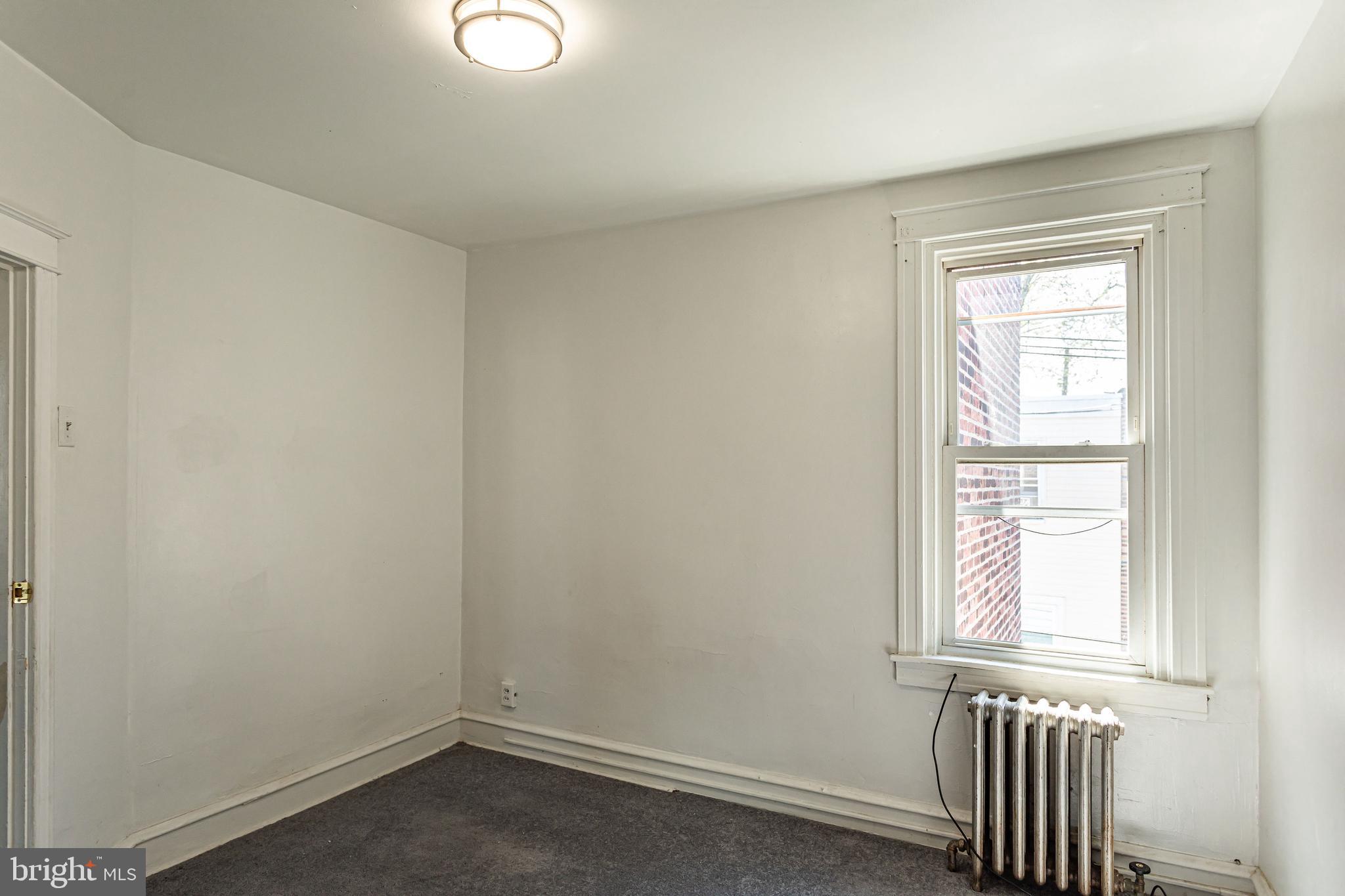 30 Lamport Road Upper Darby, PA 19082 - Photo 28 of 32