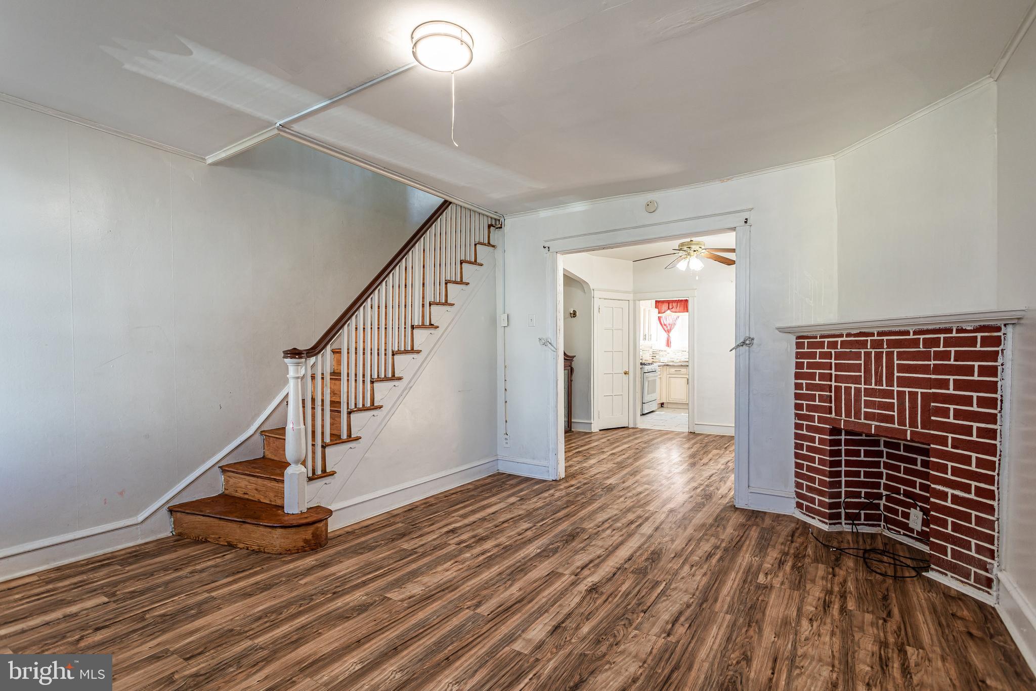 30 Lamport Road Upper Darby, PA 19082 - Photo 8 of 32