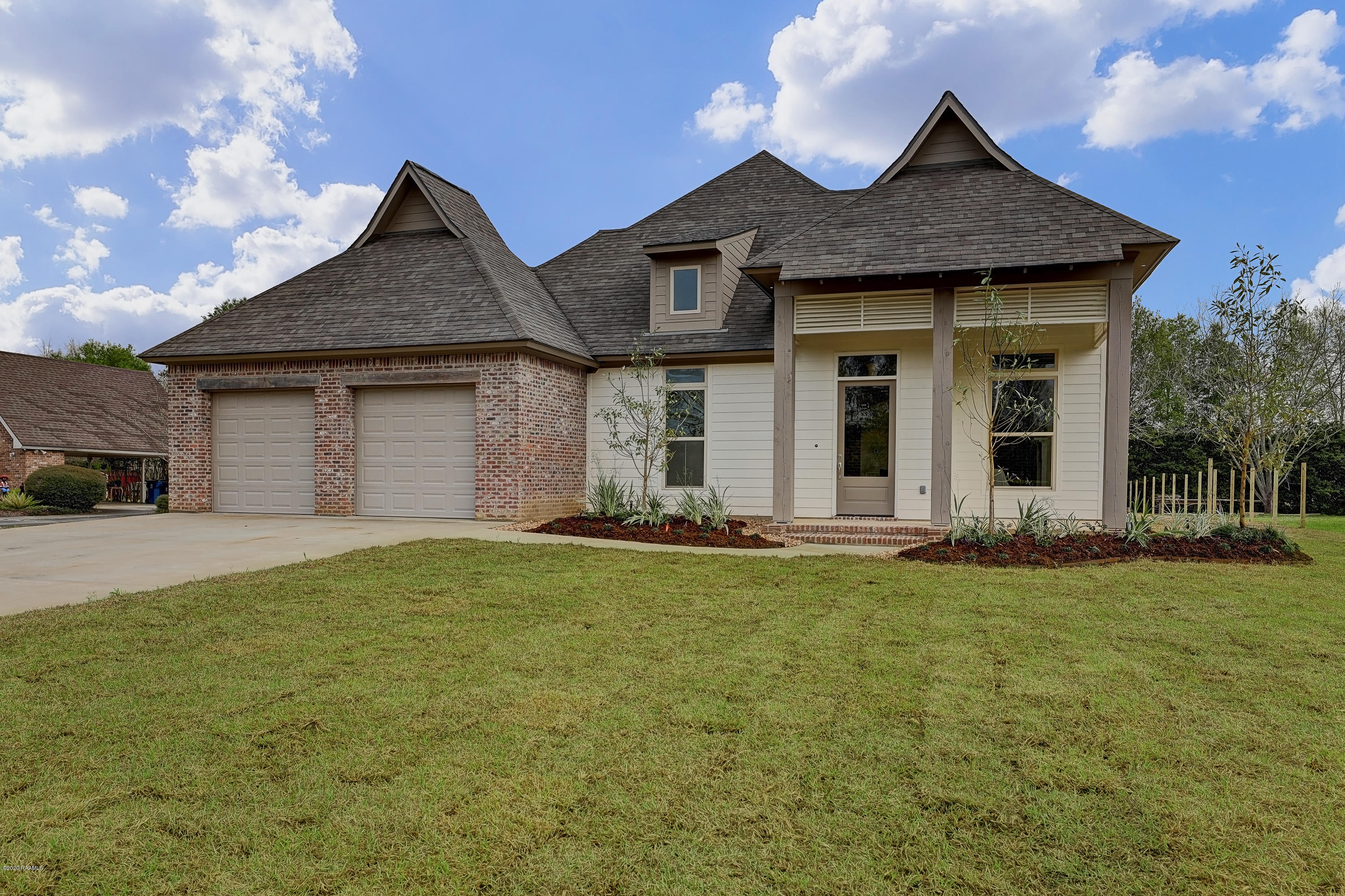 116 West Teljean Road Lafayette, LA 70506 - Photo 1 of 49 Gallery Image 1