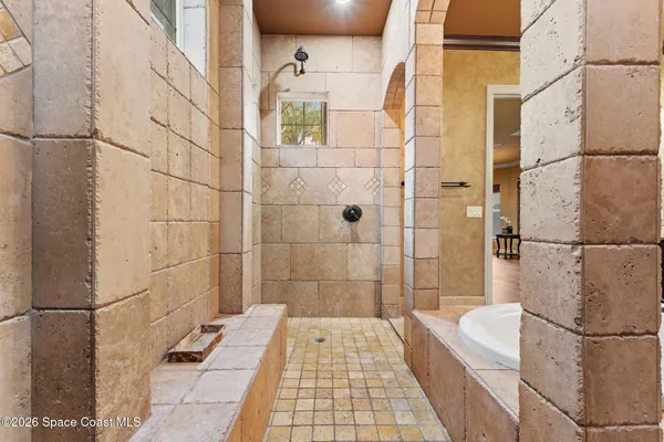 $1,600,000 | 5137 Royal Paddock Way, Merritt Island, FL 32953