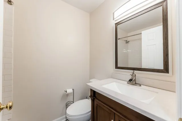 $2,300 | 219 Monterey Drive, Bolingbrook, IL 60440