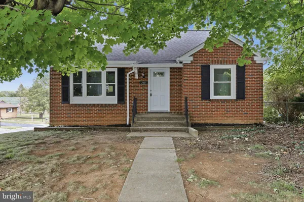 $319,900 | 119 North Delaware Avenue, Martinsburg, WV 25401