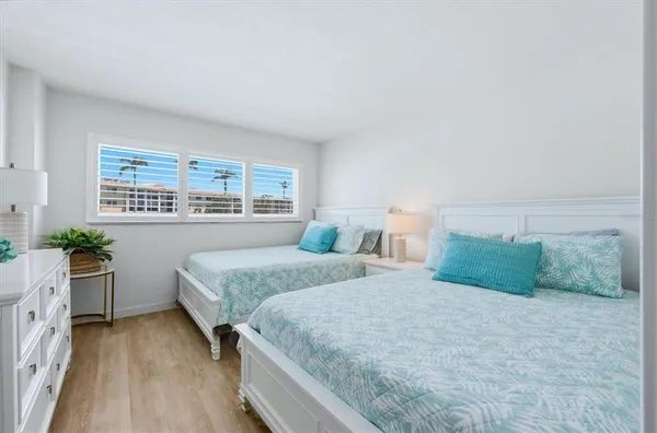 $949,000 | 555 The Esplanade North, Unit 205, Venice, FL 34285