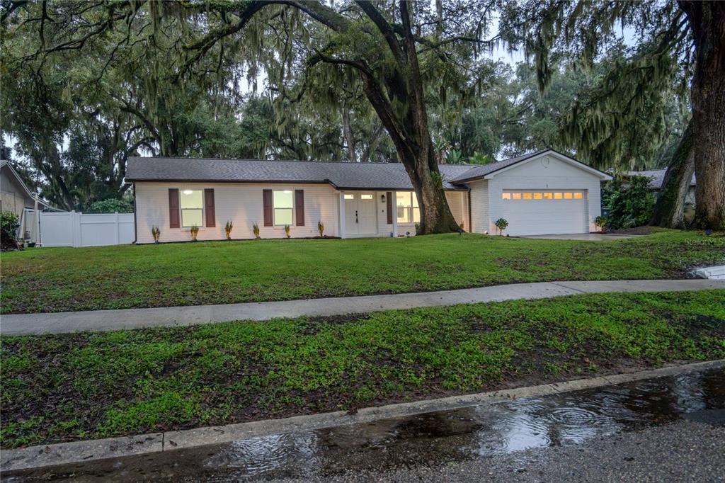 611 Rooks Road Seffner, FL 33584 - Photo 30 of 32 Gallery Image 30