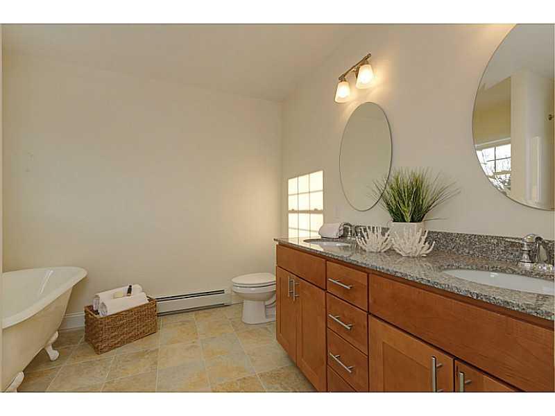 91 Mast Road Falmouth, ME 04105 - Photo 17 of 28 Master Bath/Spa.