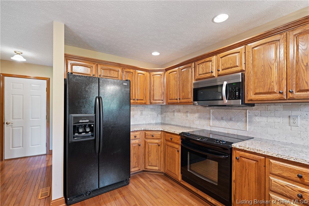 2726 Campion Road Floyds Knobs, IN 47119 - Photo 14 of 55 Gallery Image 14