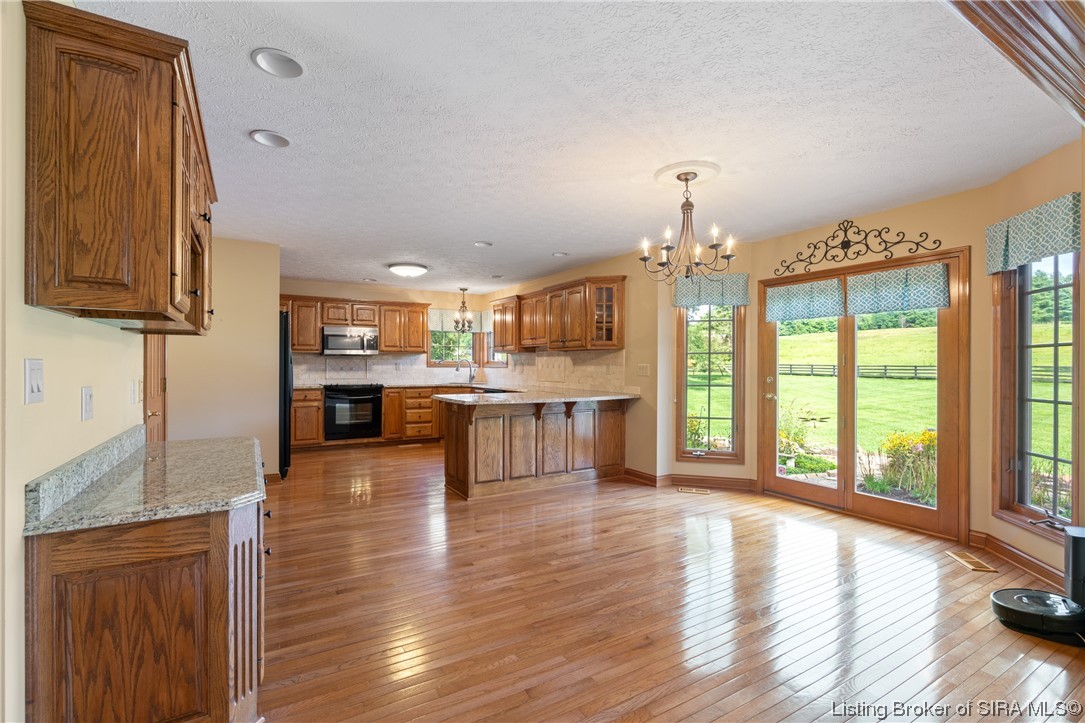 2726 Campion Road Floyds Knobs, IN 47119 - Photo 10 of 55 Gallery Image 10
