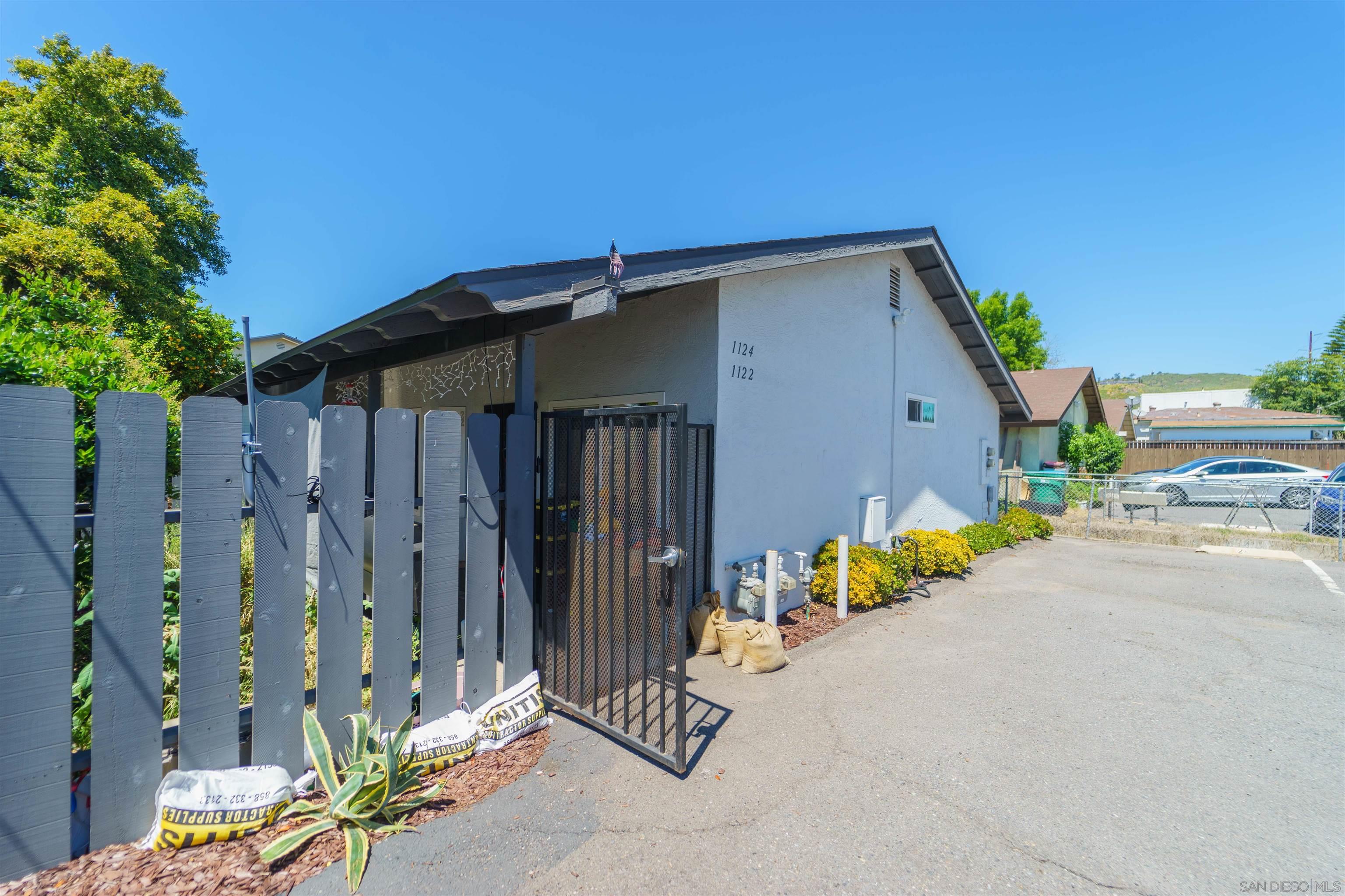 1122 Oro Street El Cajon, CA 92021 - Photo 4 of 9