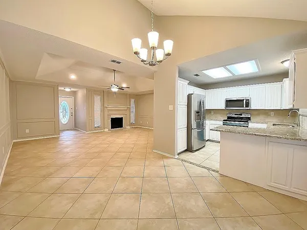 $1,995 | 3704 Fairhaven Drive, Fort Worth, TX 76123