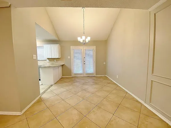 $1,995 | 3704 Fairhaven Drive, Fort Worth, TX 76123