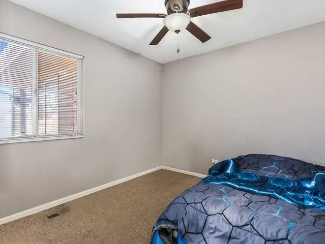 $270,000 | 828 Mulford Lane, Joliet, IL 60431