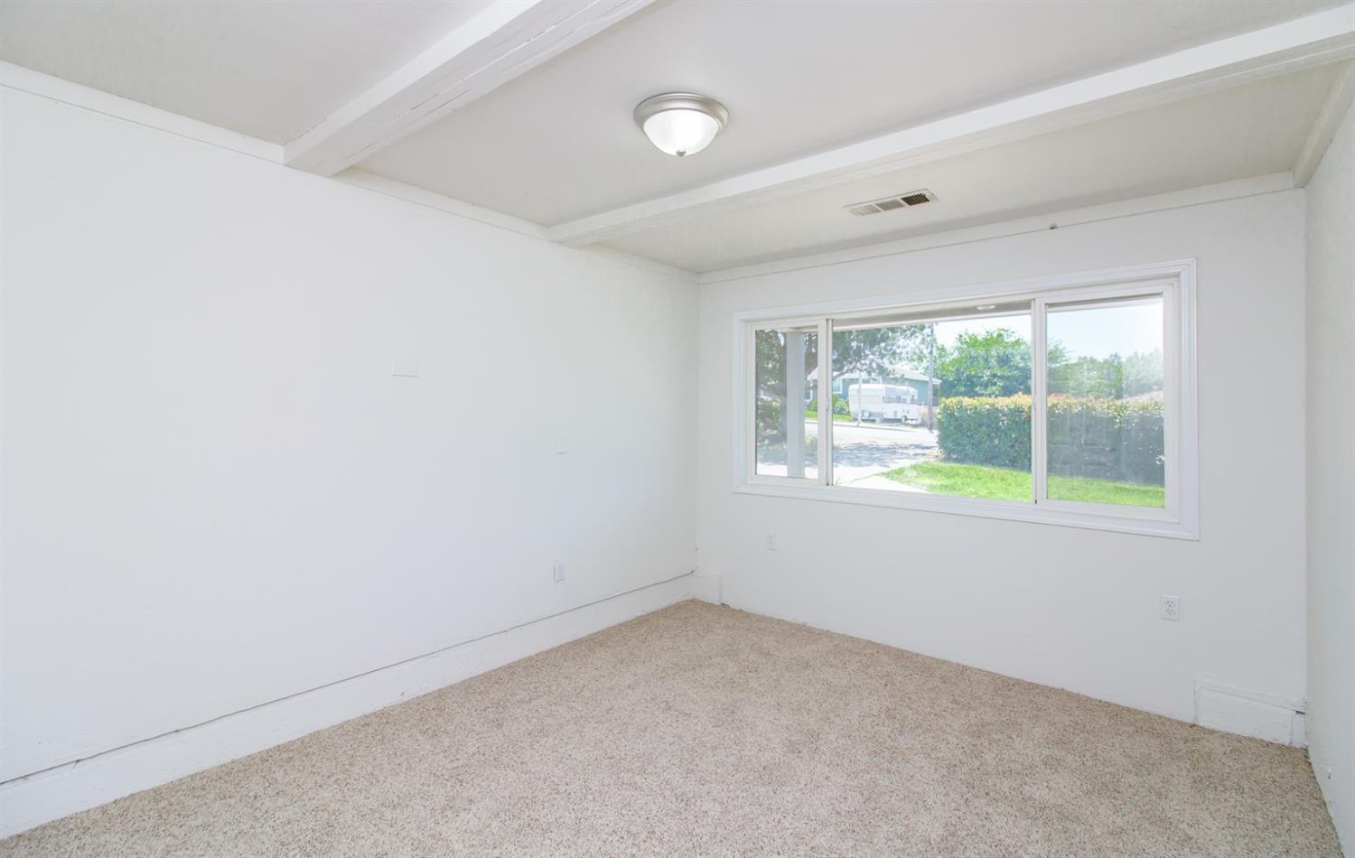 1519 Roberts Road Medford, OR 97504 - Photo 16 of 24 Additional Photo