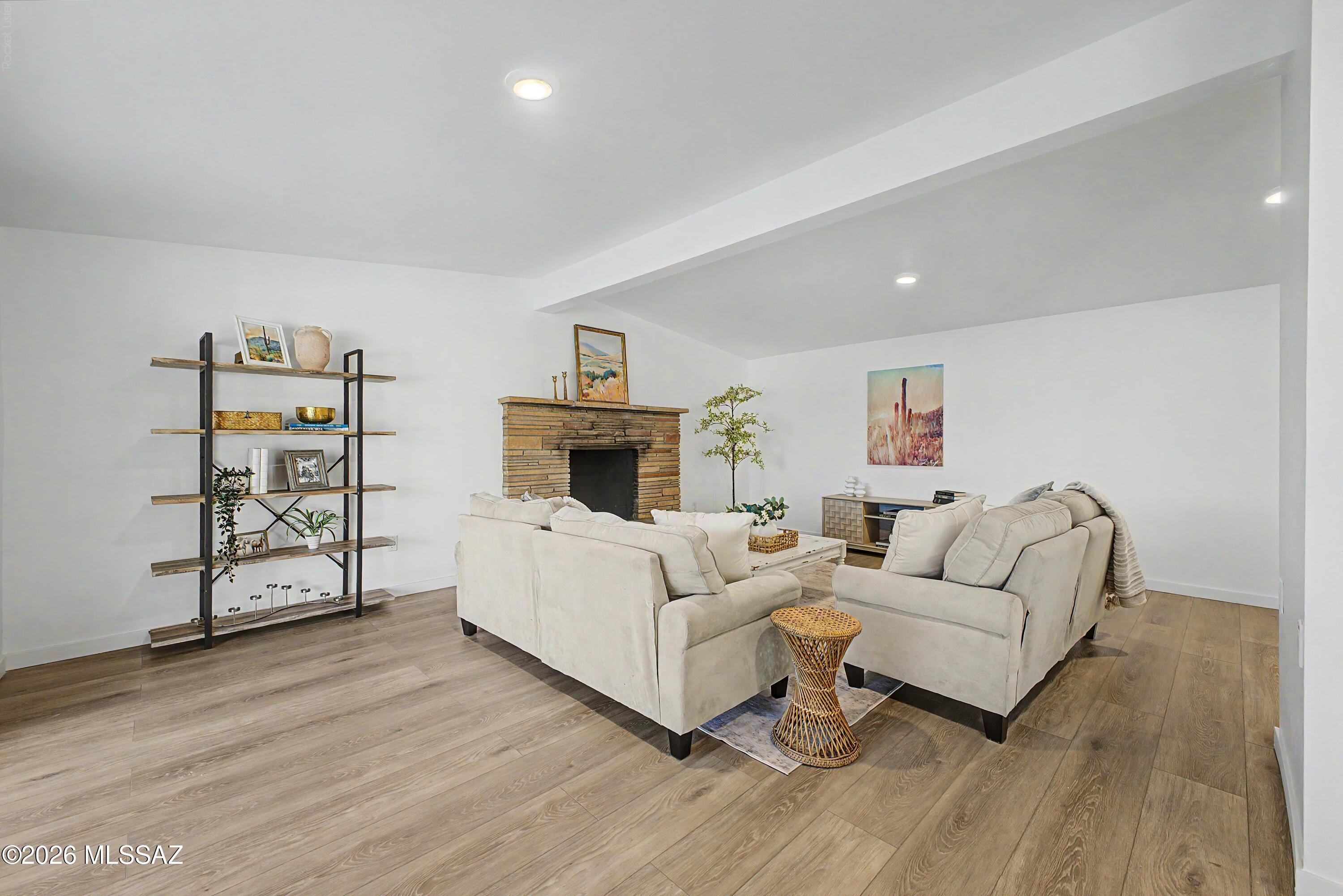 5414 East 3rd Street Tucson, AZ 85711 - Photo 6 of 28 15-3rd