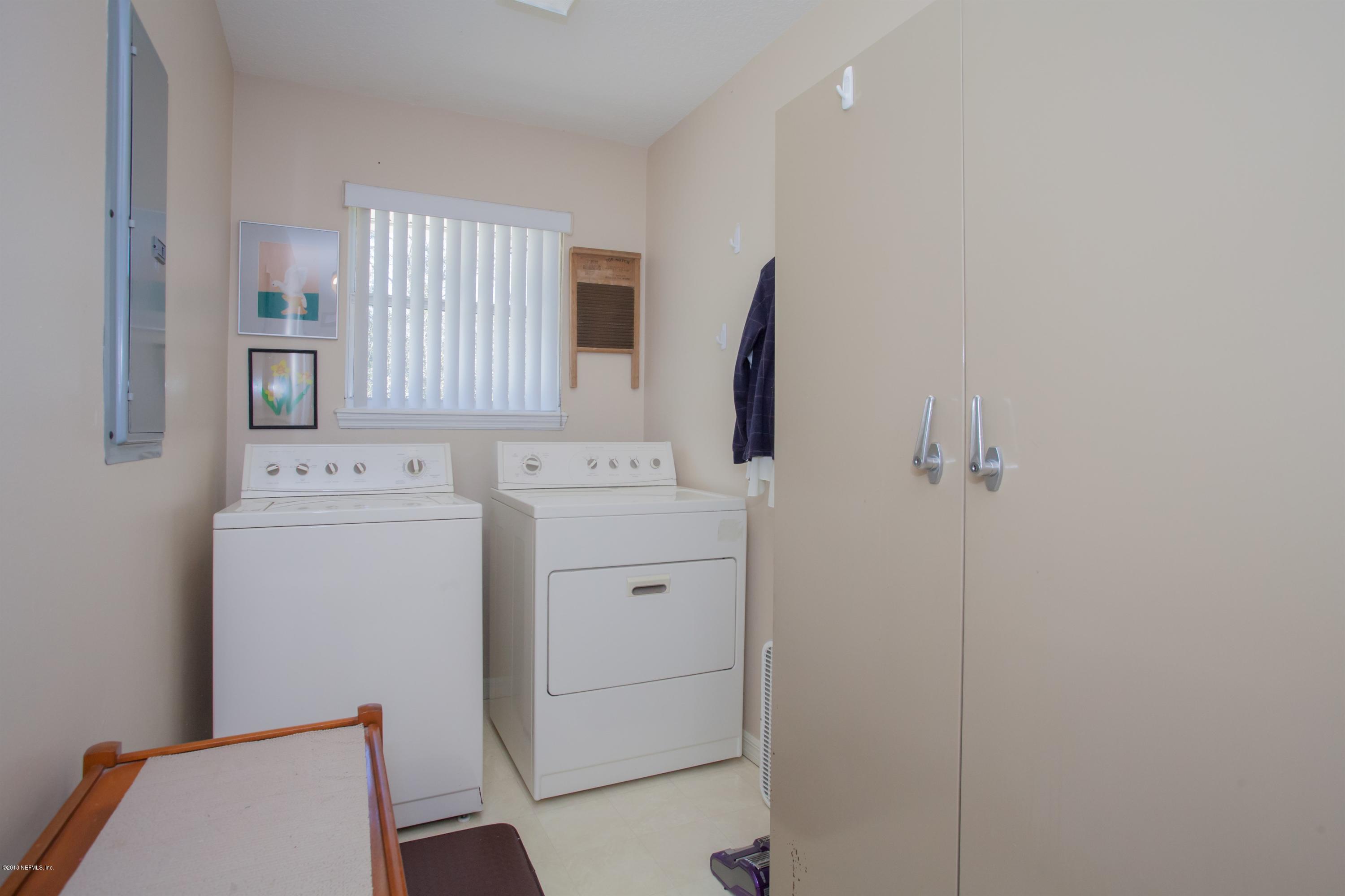 7986 National Forest Road Palatka, FL 32177 - Photo 23 of 31 a utility room with dryer and washer