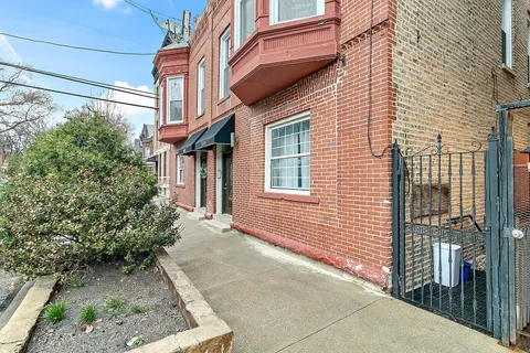 $1,300,000 | 1609-11 North Wood Street, Chicago, IL 60622